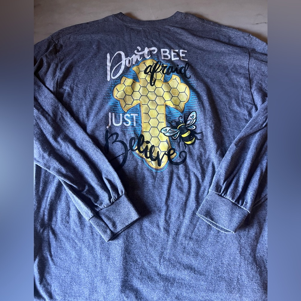 🐝 Girlie Girl Blue Long Sleeve Graphic Tee